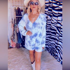 SISSTREVOLUTION blue tie dye romper size small